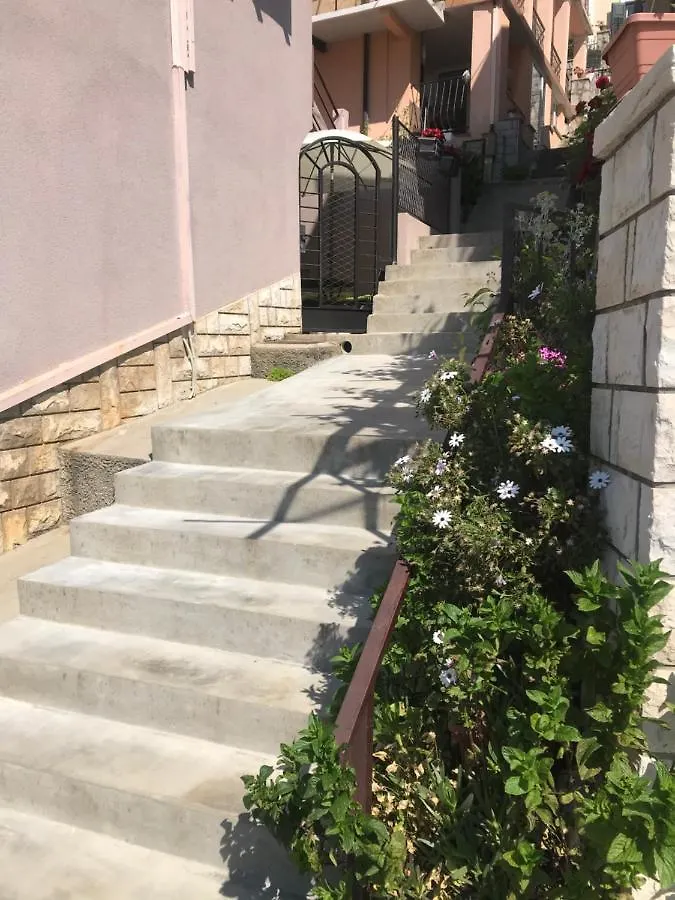 Apartments Aleksandar 2 Mošćenička Draga 0*,  Kroatien